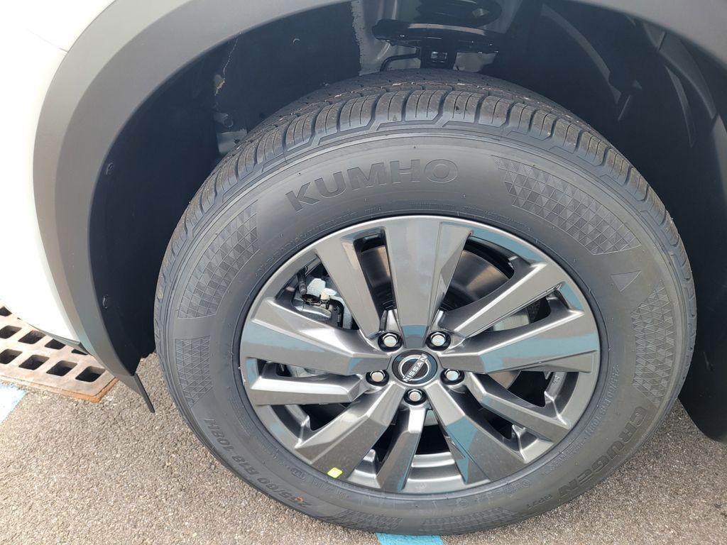 new 2025 Nissan Pathfinder car, priced at $37,430