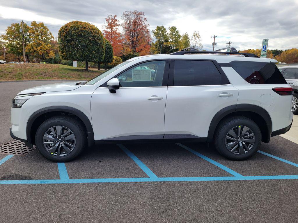 new 2025 Nissan Pathfinder car, priced at $37,430