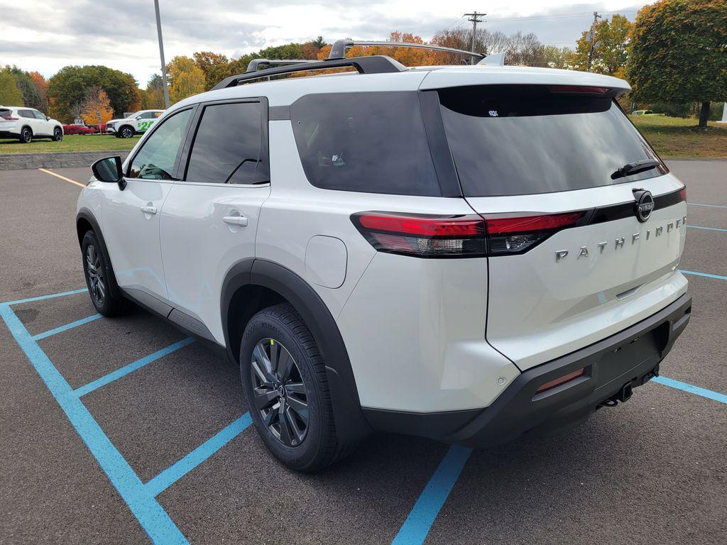 new 2025 Nissan Pathfinder car, priced at $37,430