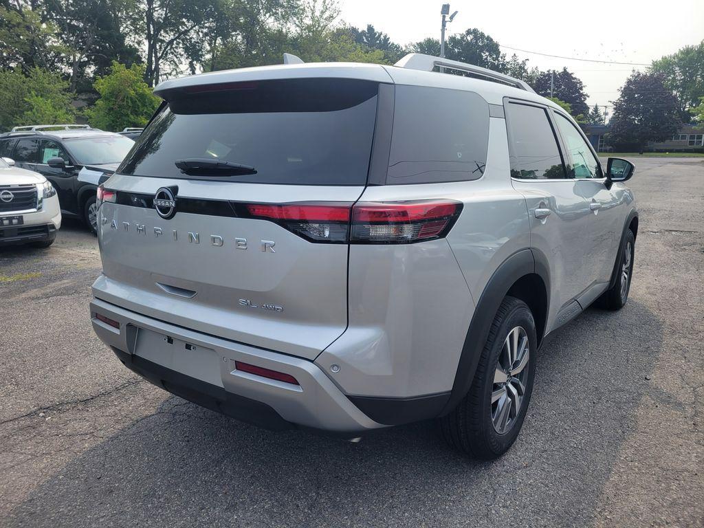 new 2025 Nissan Pathfinder car, priced at $45,785