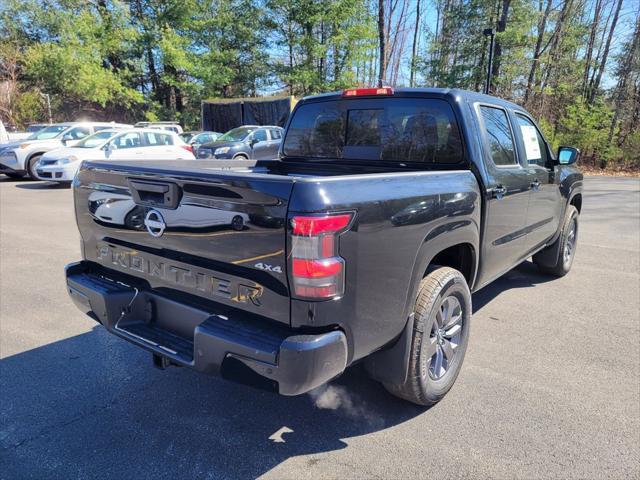new 2025 Nissan Frontier car, priced at $43,975