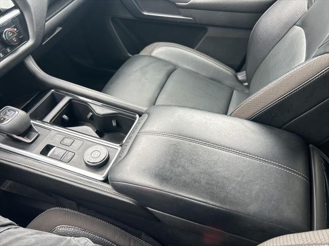 used 2022 Nissan Pathfinder car, priced at $30,988