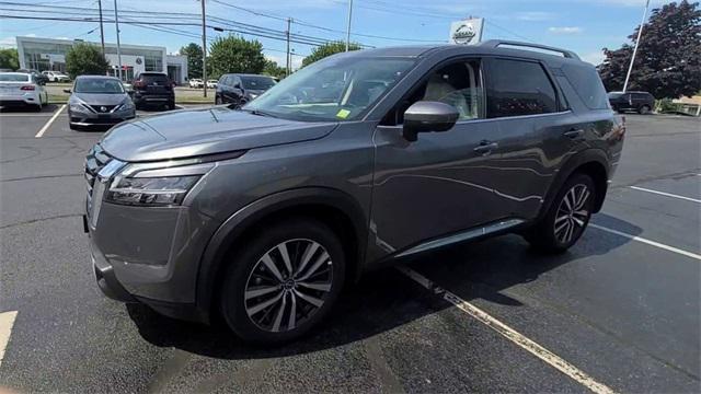 used 2022 Nissan Pathfinder car, priced at $34,988