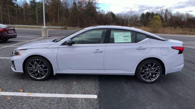 new 2024 Nissan Altima car, priced at $35,125