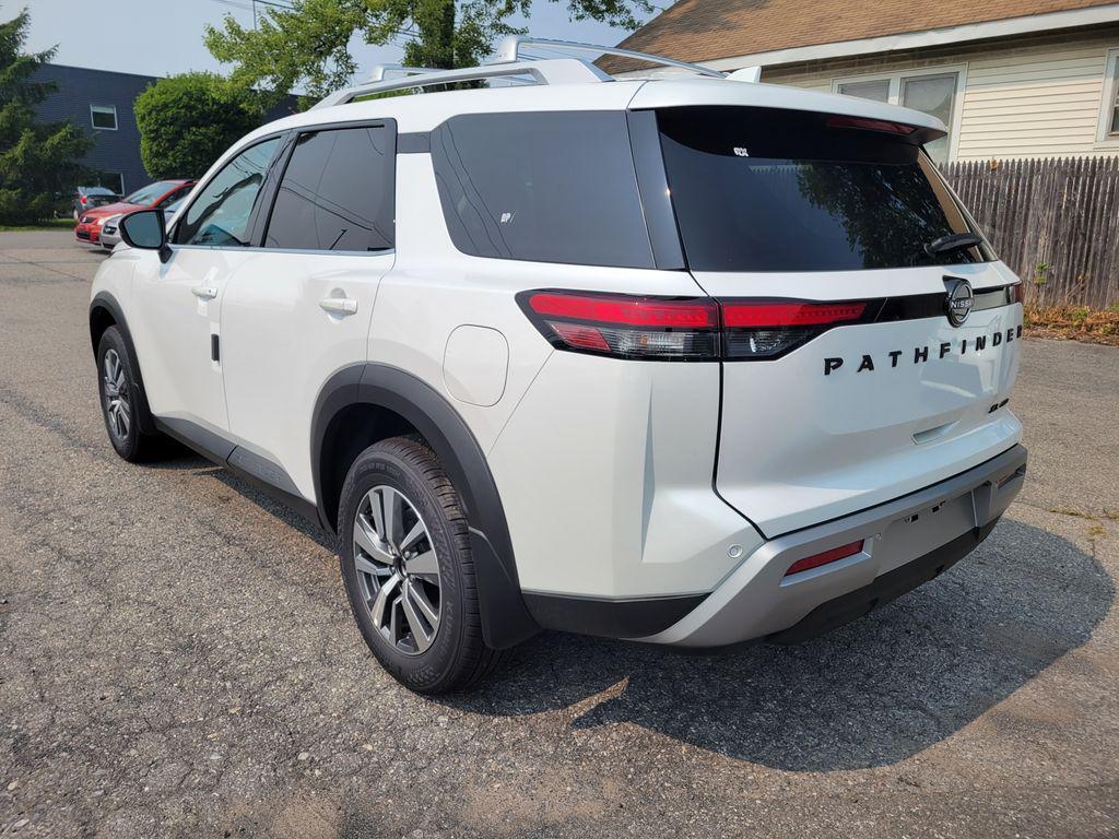 new 2025 Nissan Pathfinder car, priced at $47,865