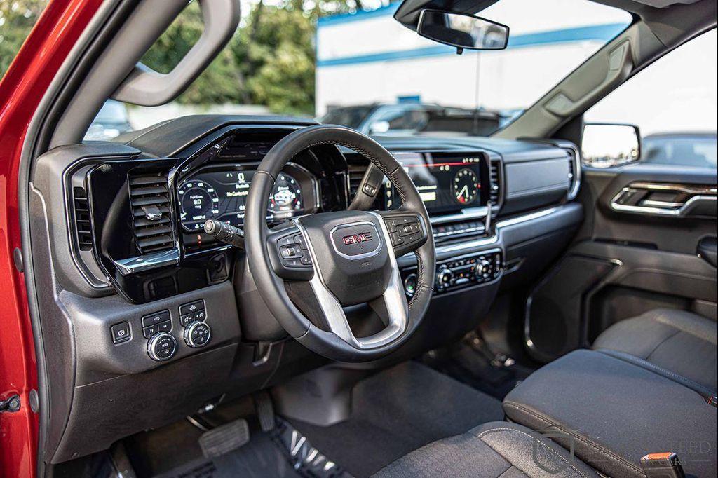 used 2024 GMC Sierra 1500 car, priced at $45,480