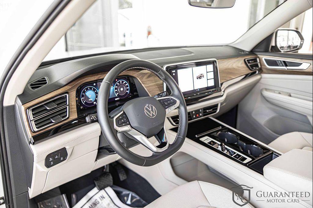 used 2024 Volkswagen Atlas car, priced at $34,170