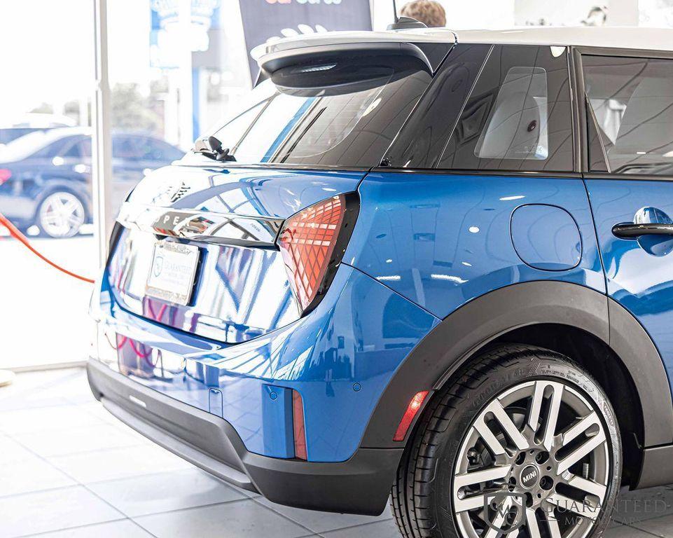 used 2025 MINI Hardtop car, priced at $32,179