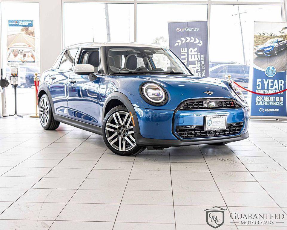 used 2025 MINI Hardtop car, priced at $32,179