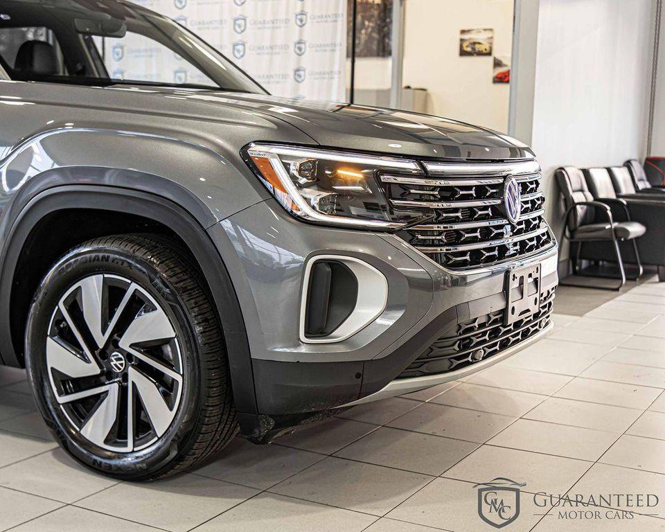 used 2024 Volkswagen Atlas car, priced at $35,918