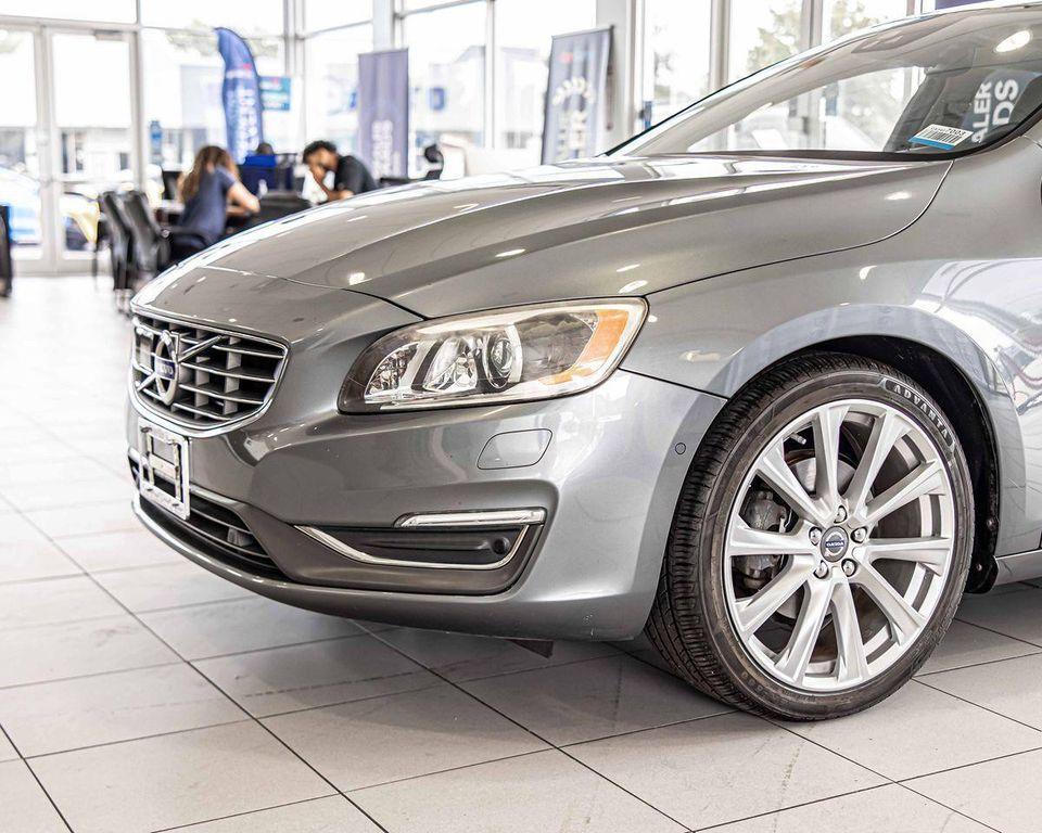 used 2016 Volvo S60 Inscription car, priced at $11,678
