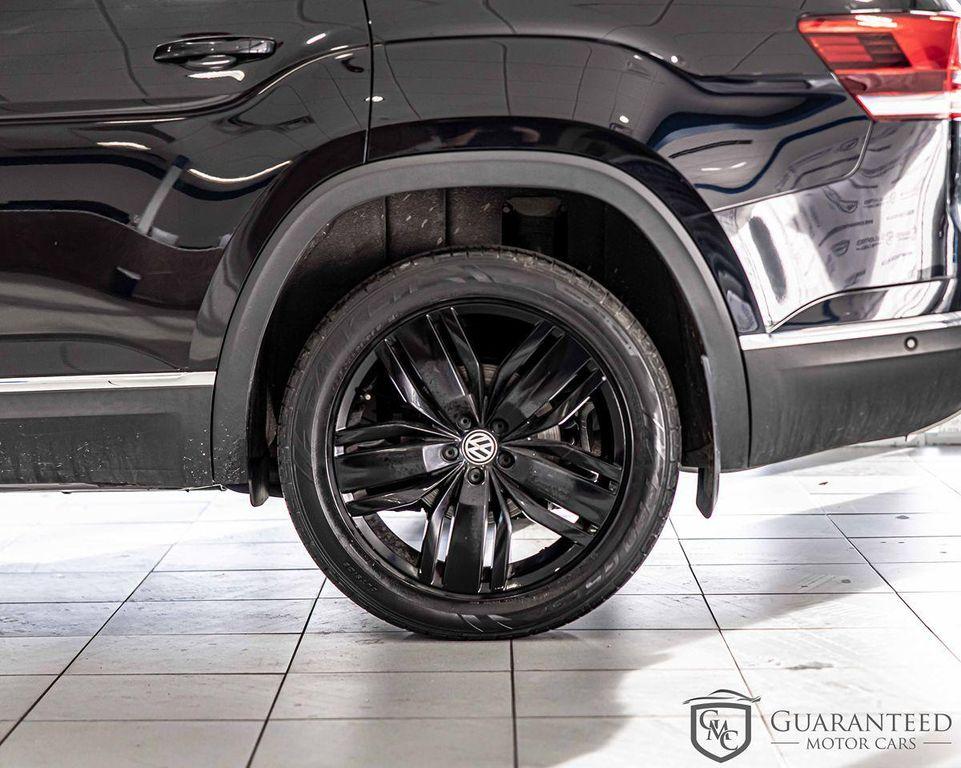 used 2018 Volkswagen Atlas car, priced at $28,809