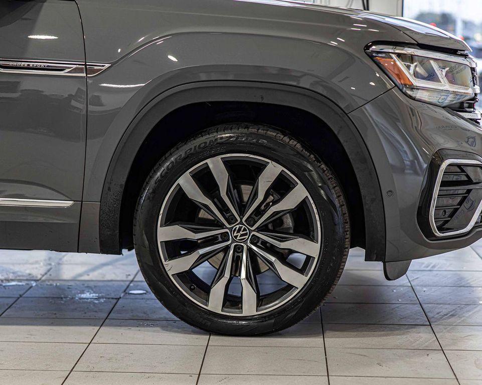 used 2022 Volkswagen Atlas Cross Sport car, priced at $23,699