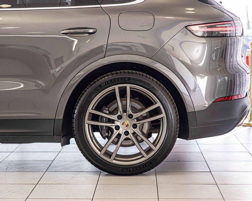 used 2021 Porsche Cayenne car, priced at $38,995