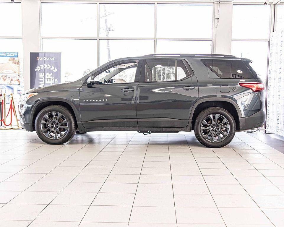 used 2020 Chevrolet Traverse car, priced at $22,157