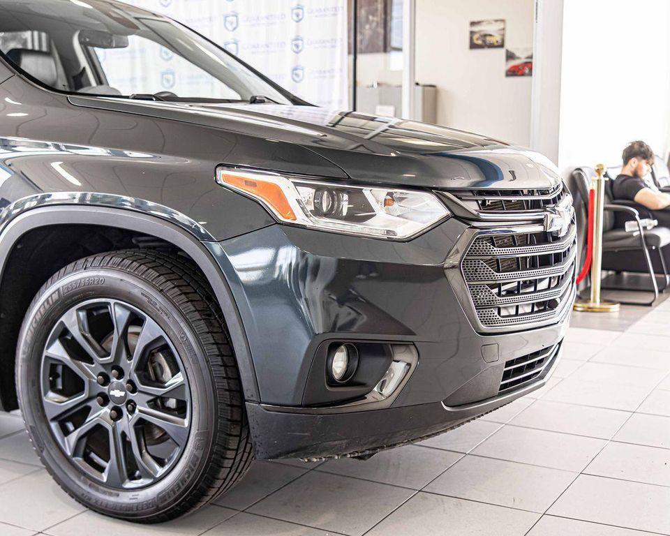 used 2020 Chevrolet Traverse car, priced at $22,157