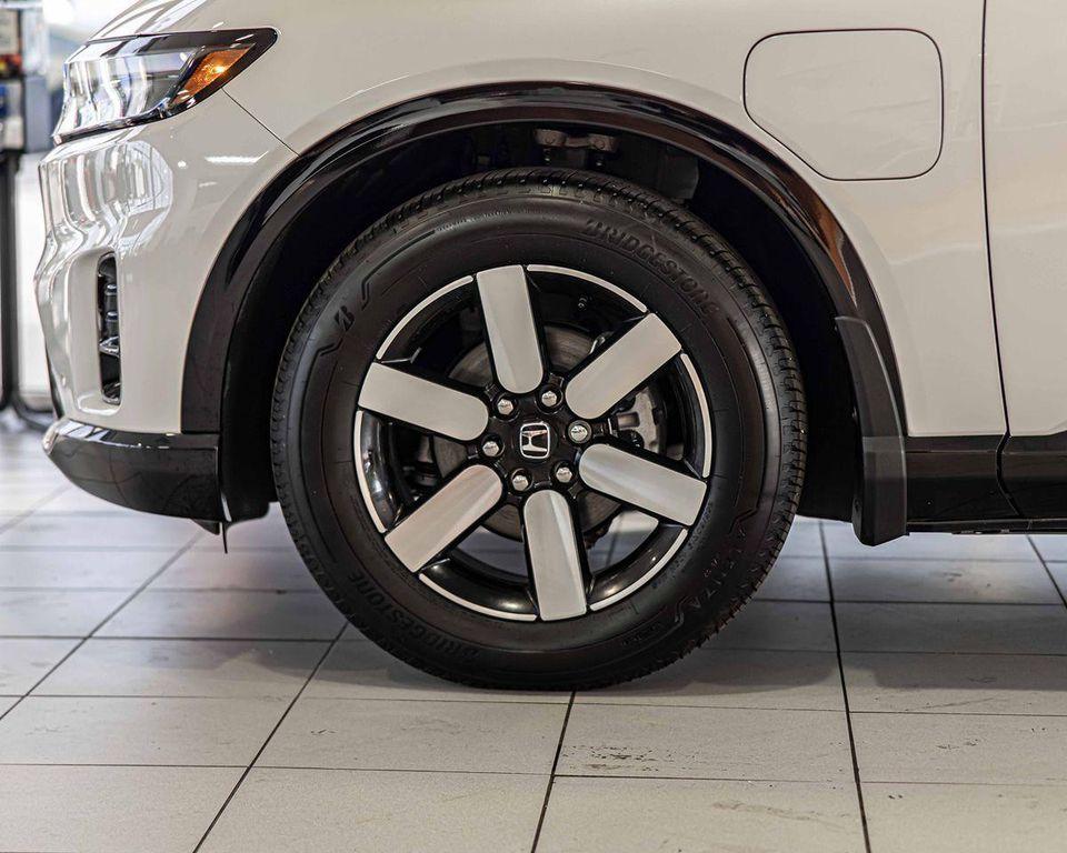 used 2025 Honda Prologue car, priced at $35,800