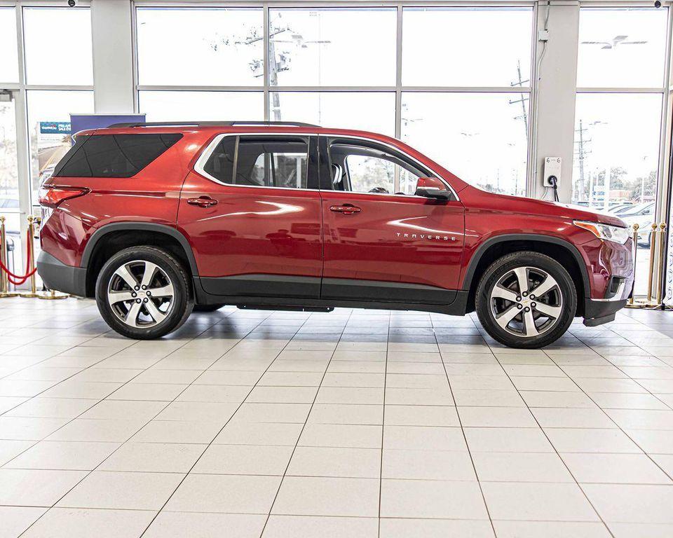 used 2021 Chevrolet Traverse car, priced at $20,440