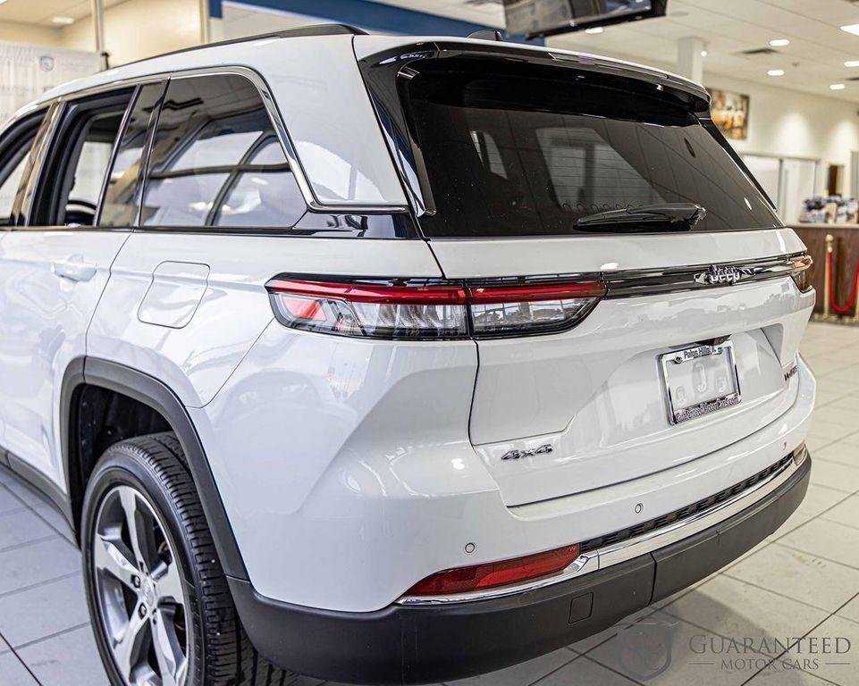 used 2023 Jeep Grand Cherokee car, priced at $30,900