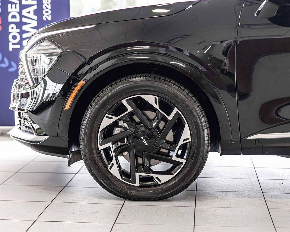 used 2024 Kia Sportage car, priced at $30,483