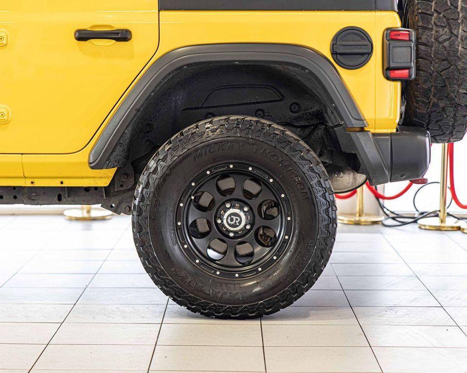 used 2020 Jeep Wrangler Unlimited car, priced at $35,317