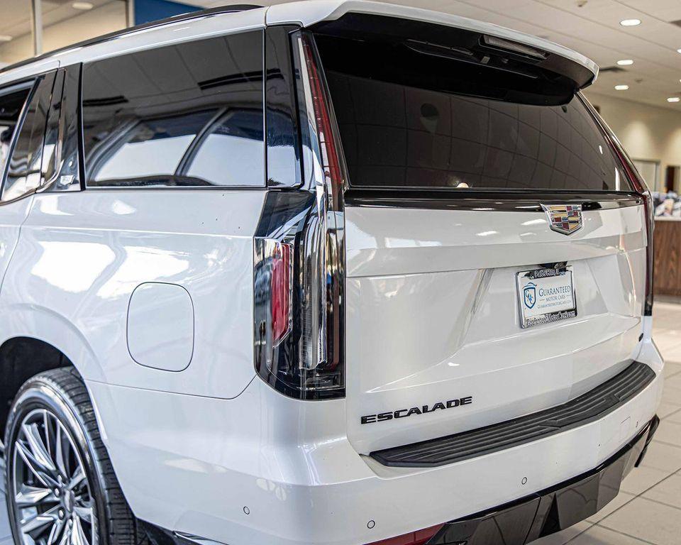 used 2023 Cadillac Escalade car, priced at $61,915