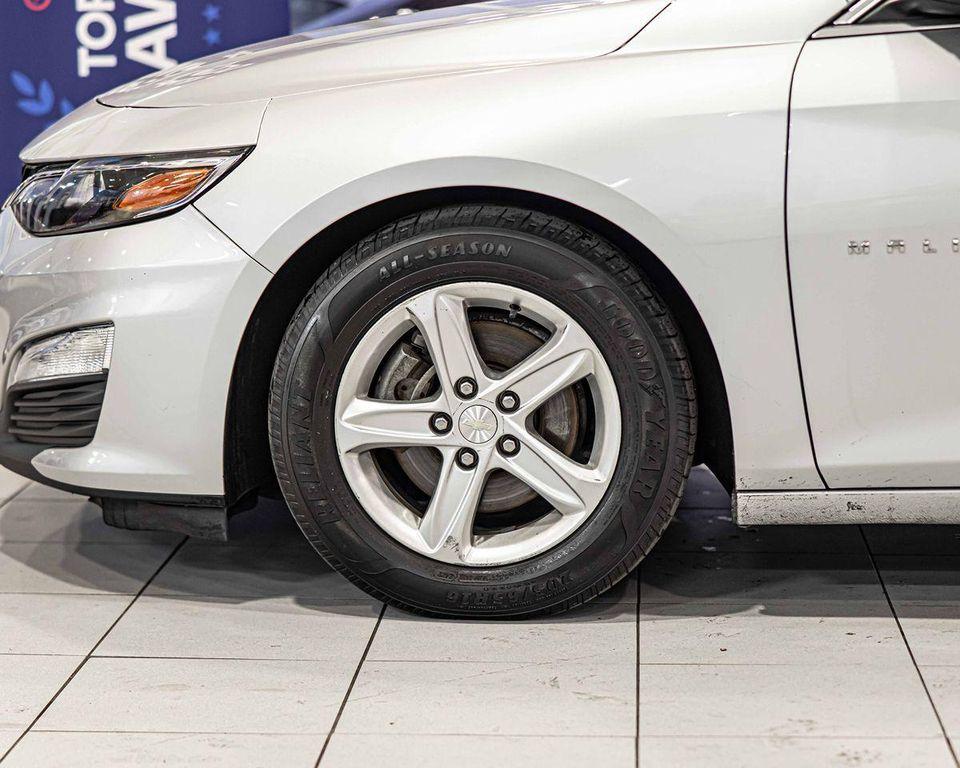 used 2019 Chevrolet Malibu car, priced at $13,958