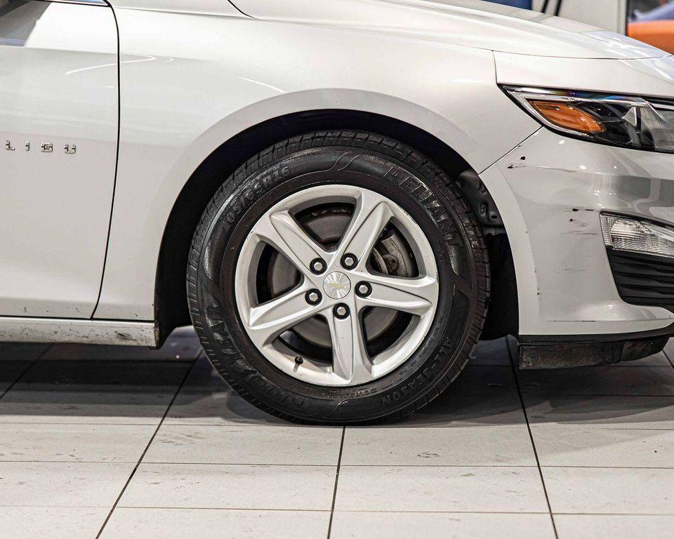 used 2019 Chevrolet Malibu car, priced at $13,958