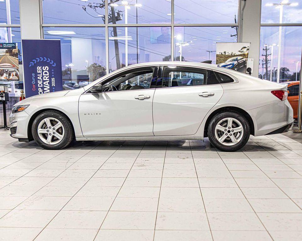 used 2019 Chevrolet Malibu car, priced at $13,958