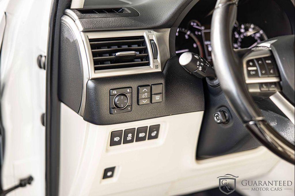 used 2022 Lexus GX 460 car, priced at $44,345