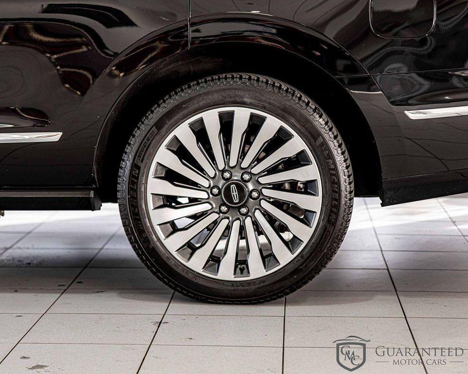 used 2019 Lincoln Navigator car, priced at $34,250