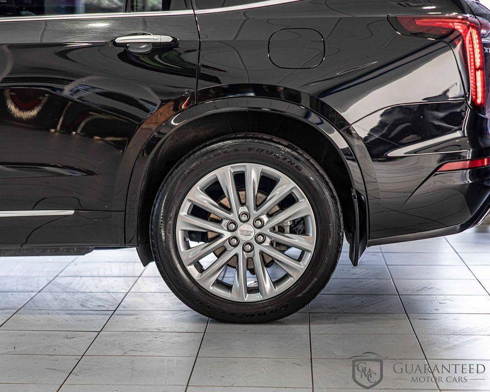 used 2020 Cadillac XT6 car, priced at $34,445