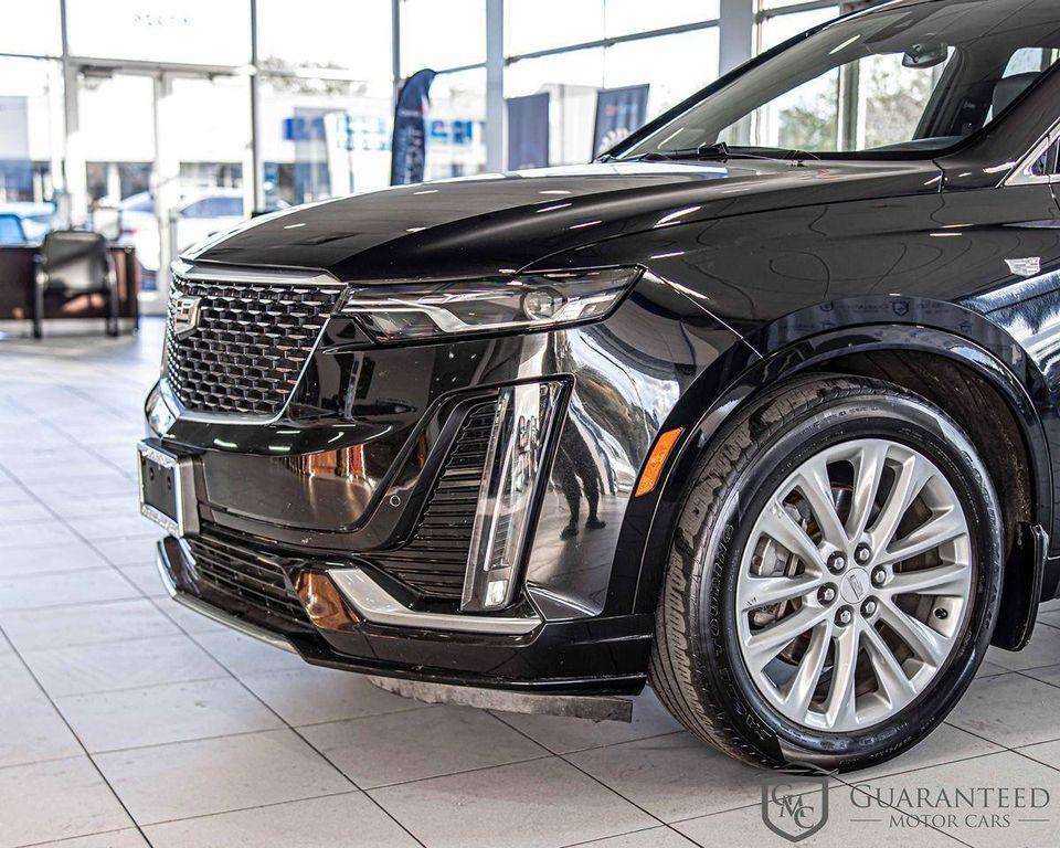 used 2020 Cadillac XT6 car, priced at $34,445
