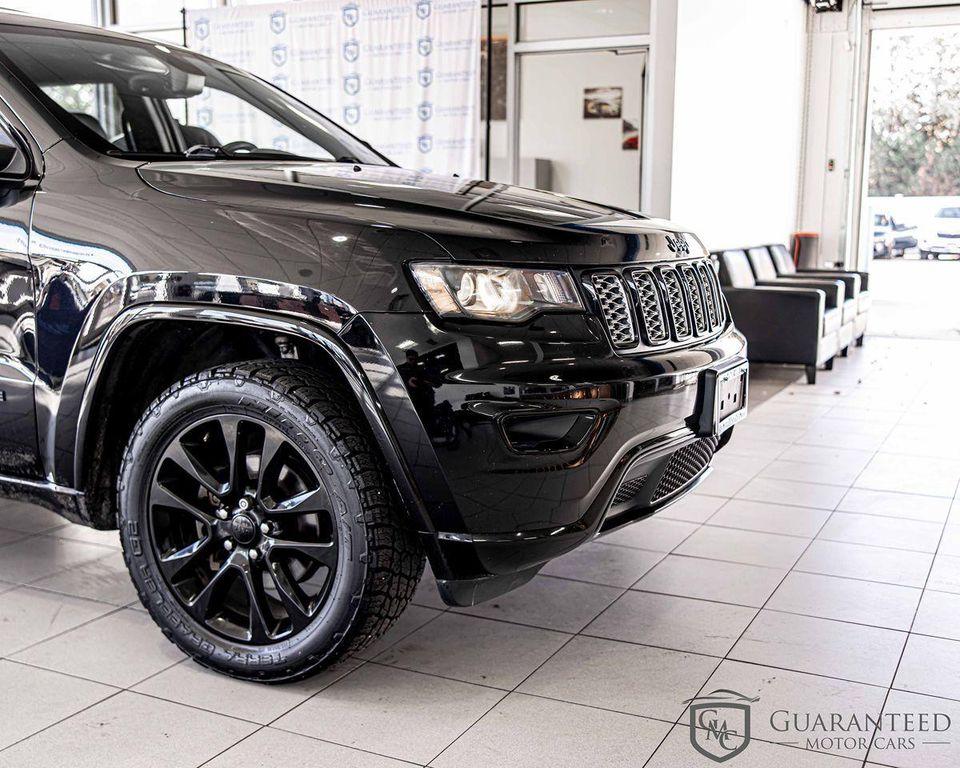 used 2018 Jeep Grand Cherokee car, priced at $14,995
