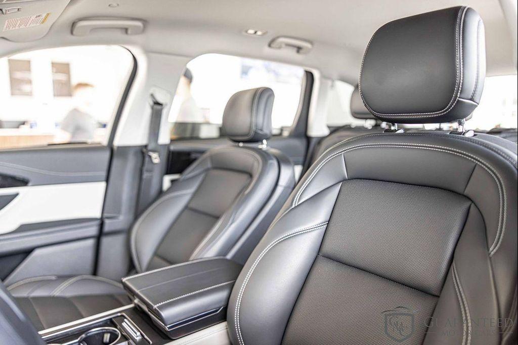 used 2025 Lincoln Nautilus car, priced at $47,303