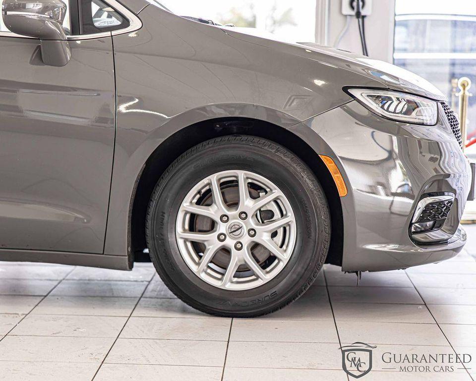 used 2022 Chrysler Pacifica car, priced at $23,647
