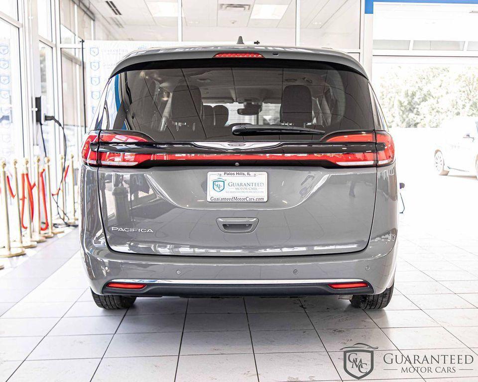 used 2022 Chrysler Pacifica car, priced at $23,647