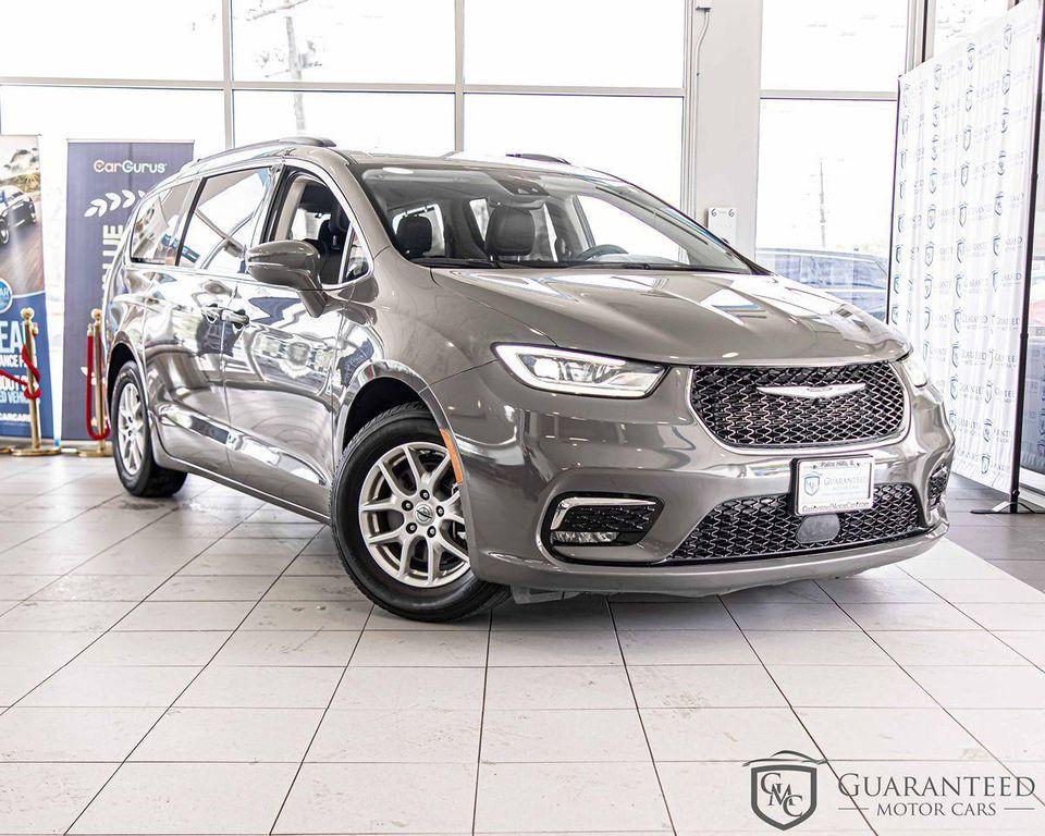 used 2022 Chrysler Pacifica car, priced at $23,647