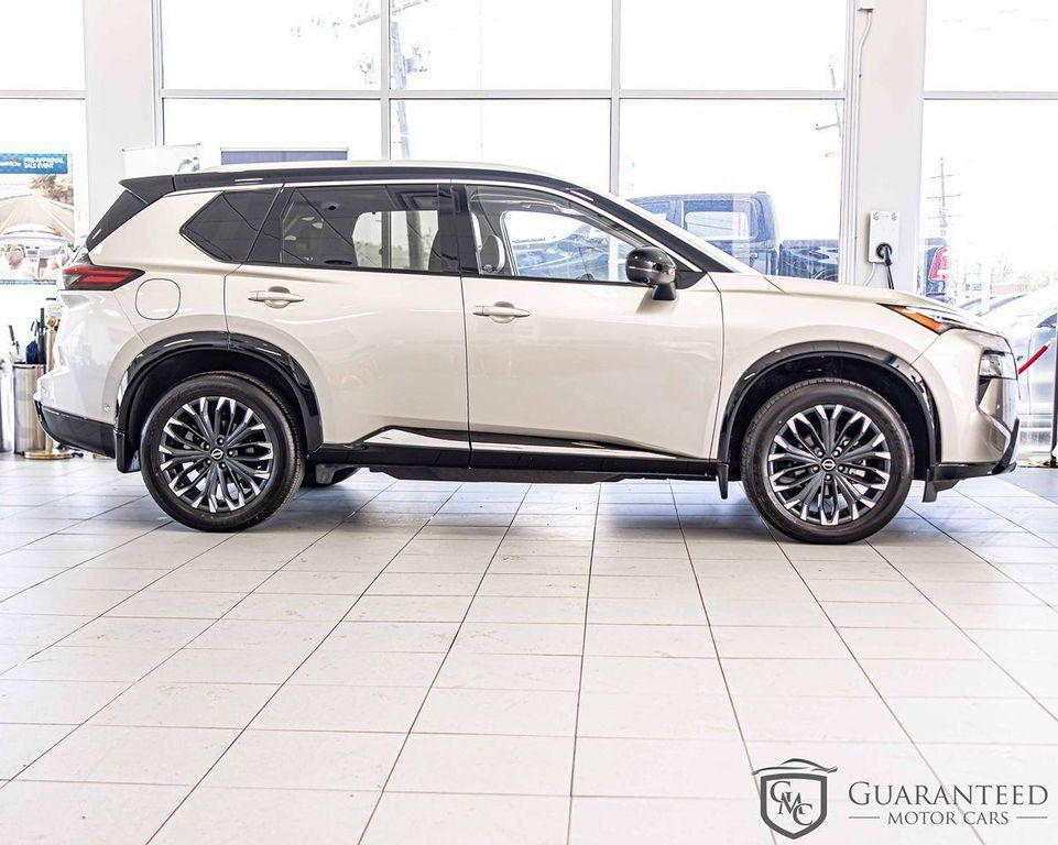 used 2024 Nissan Rogue car, priced at $38,097