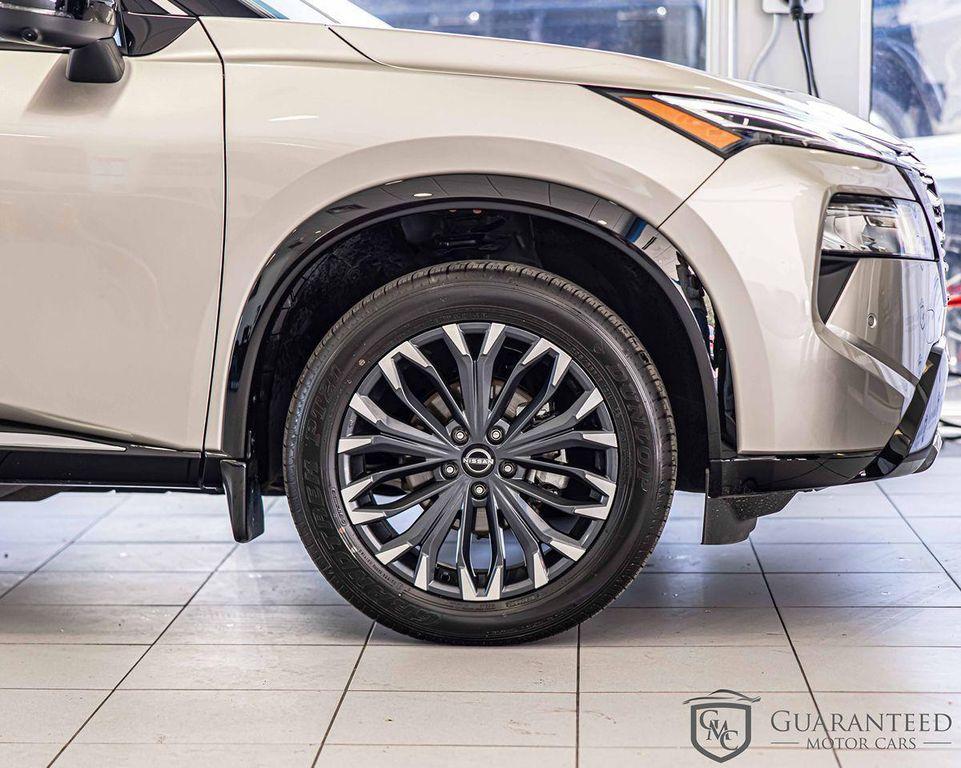 used 2024 Nissan Rogue car, priced at $38,097