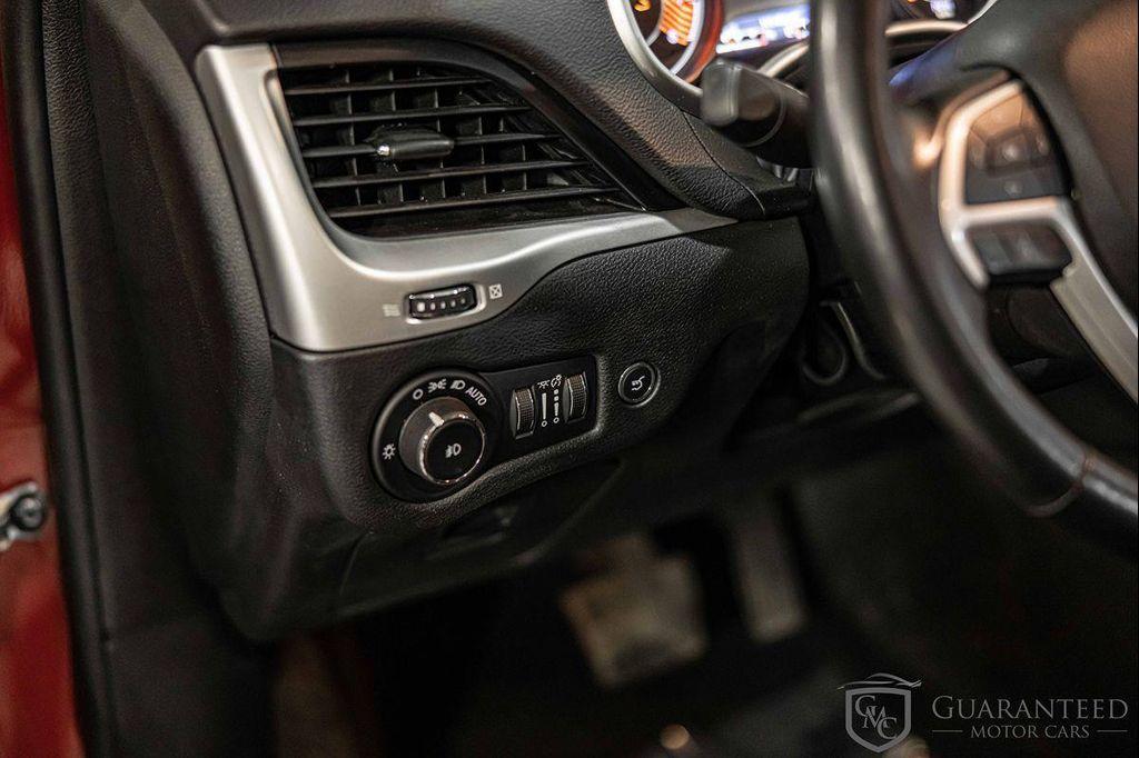 used 2015 Jeep Cherokee car, priced at $10,646