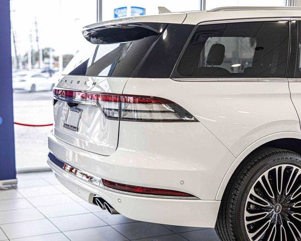 used 2024 Lincoln Aviator car, priced at $63,764