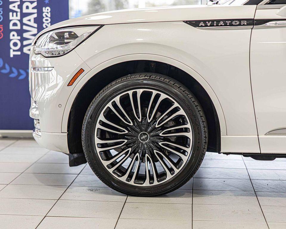 used 2024 Lincoln Aviator car, priced at $63,764