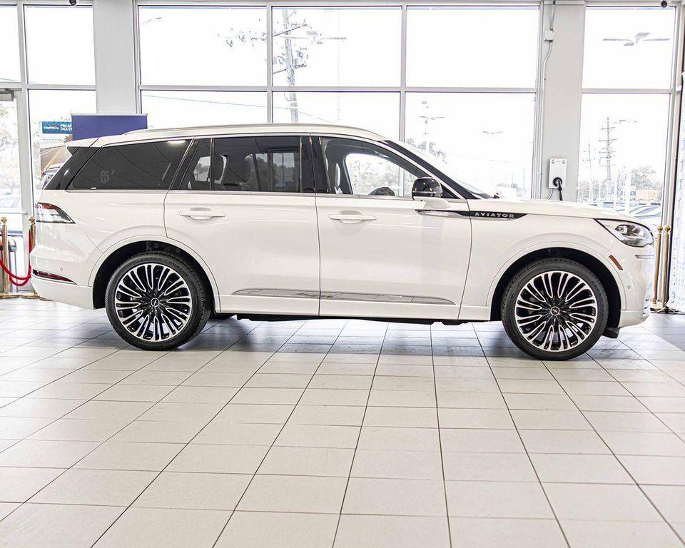 used 2024 Lincoln Aviator car, priced at $63,764