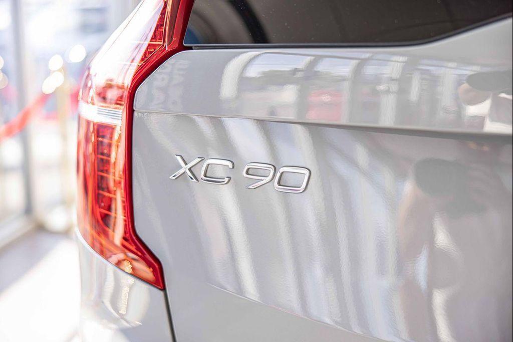 used 2025 Volvo XC90 car, priced at $54,900