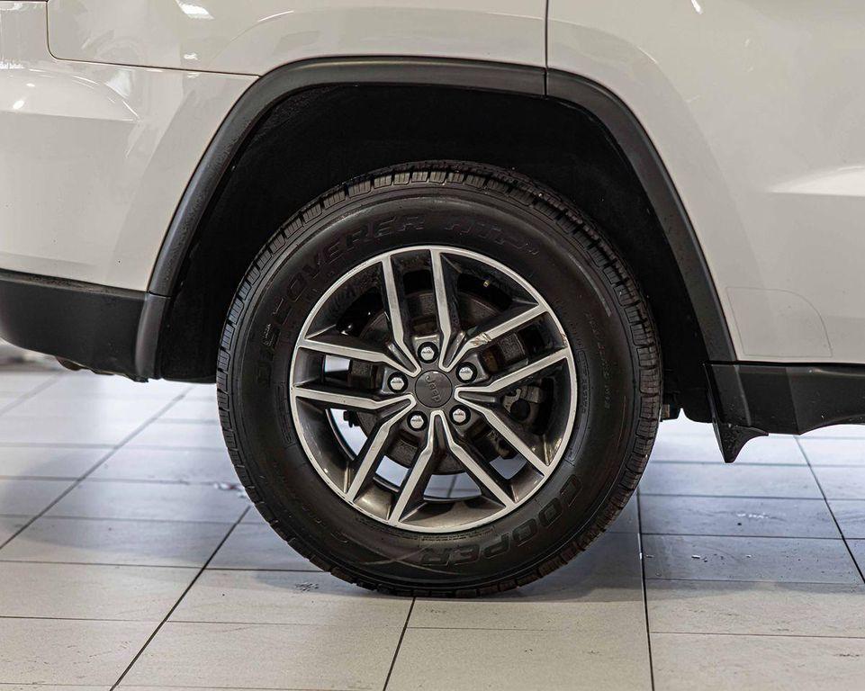 used 2020 Jeep Grand Cherokee car, priced at $18,975