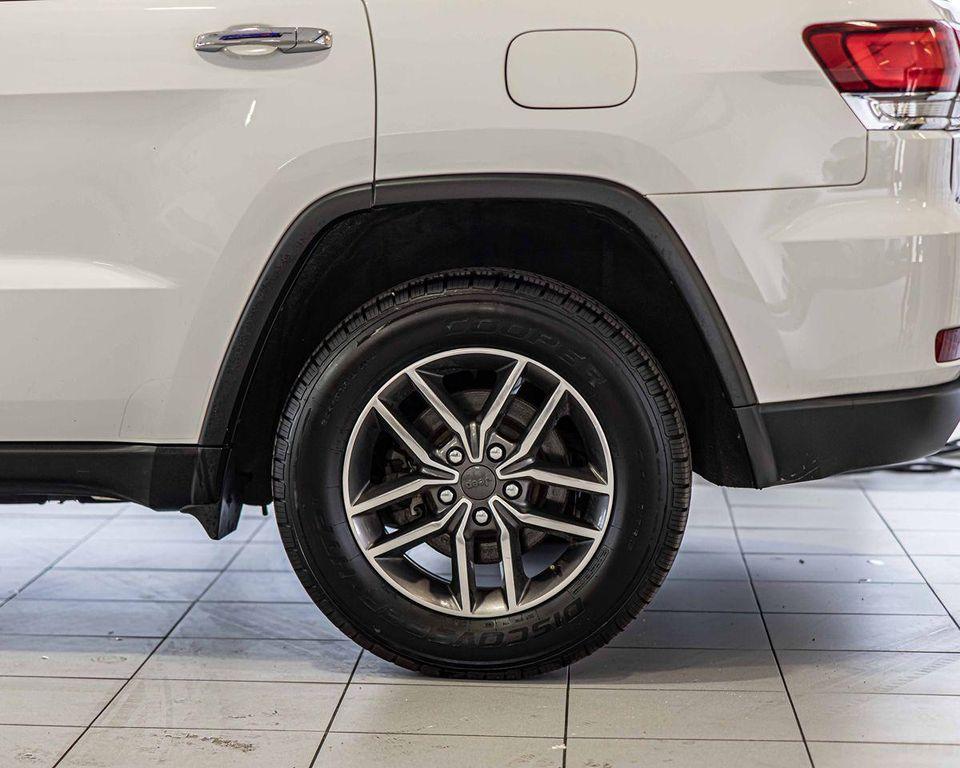 used 2020 Jeep Grand Cherokee car, priced at $18,975