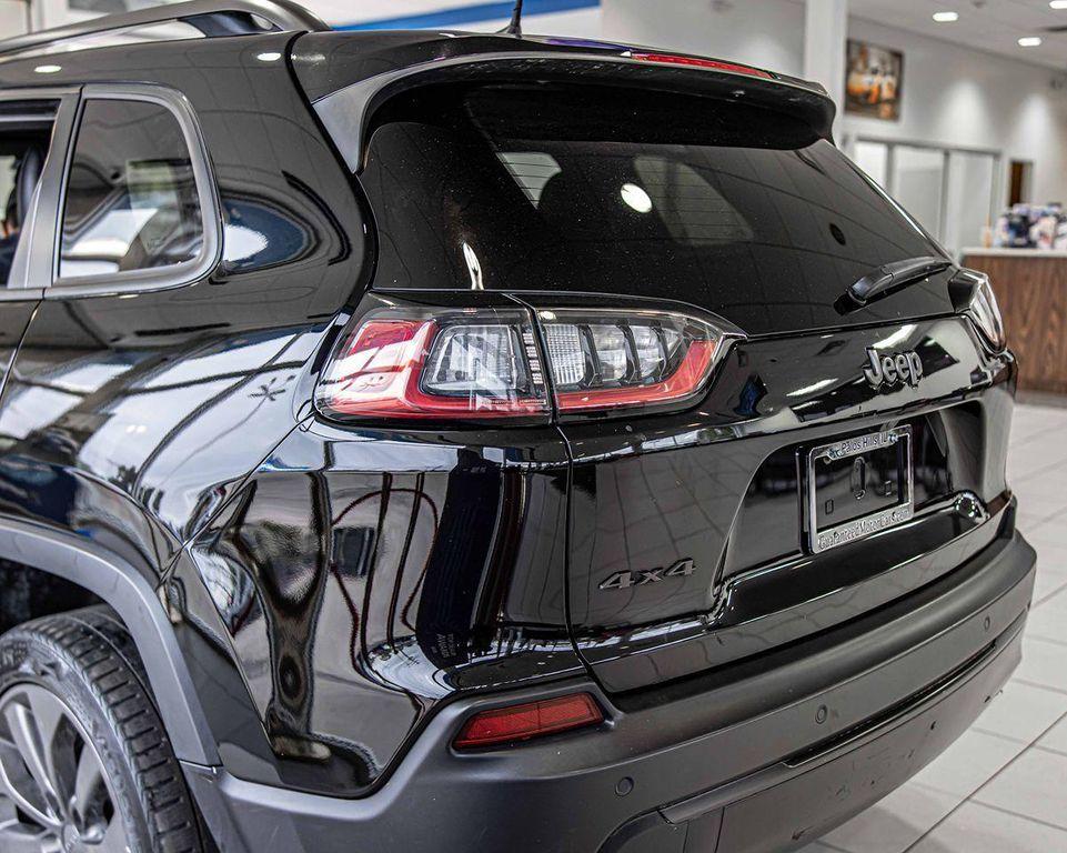 used 2021 Jeep Cherokee car, priced at $20,882