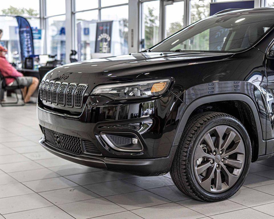 used 2021 Jeep Cherokee car, priced at $20,882