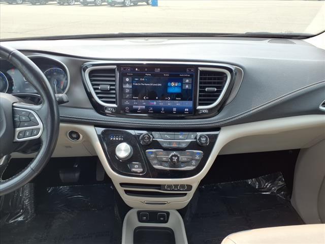 used 2021 Chrysler Pacifica car, priced at $22,995